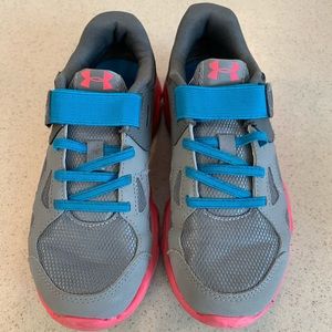 Under Armor Sneakers Size 3